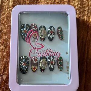Cicibling Black and Red Nail Art Set